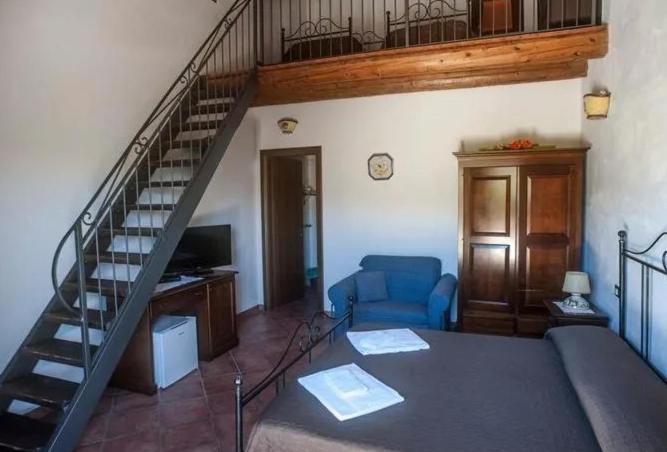 Agriturismo La Fiumara Villa โนโต ภายนอก รูปภาพ