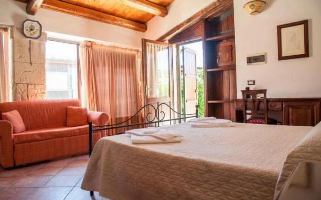Agriturismo La Fiumara Villa โนโต ภายนอก รูปภาพ